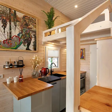 بيت للعطل Tiny House Nr 1 *